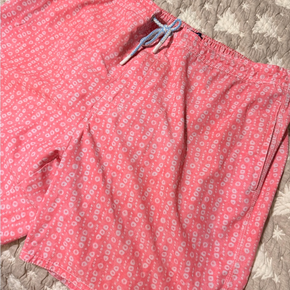 johnnie-O Coral Swim Trunks Size XL